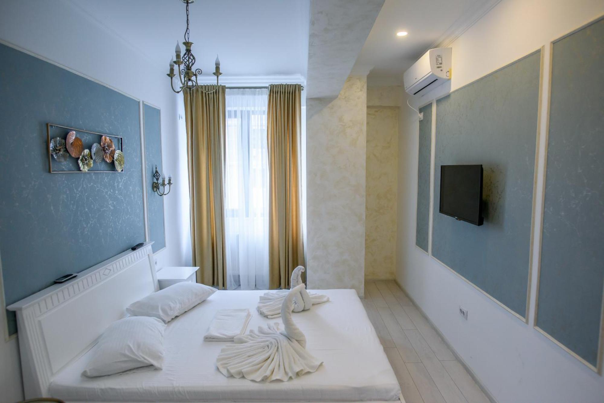 Solid Apartments Mamaia Exterior photo
