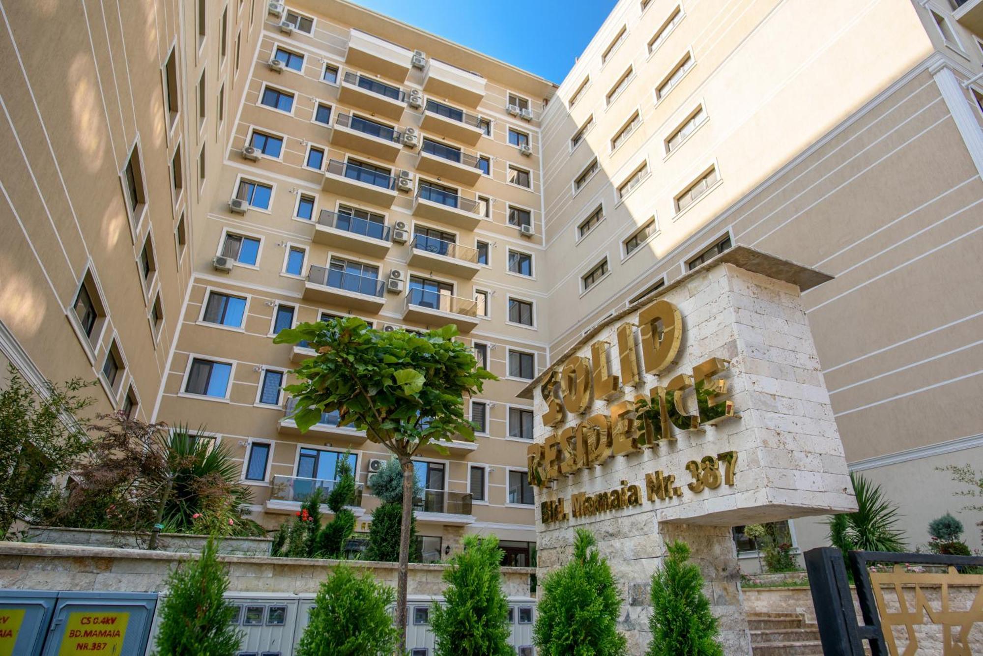 Solid Apartments Mamaia Exterior photo